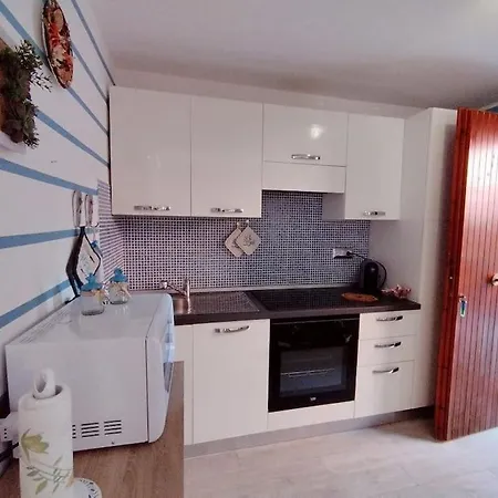 Apartamento Grazioso Monolocale In Sardegna *